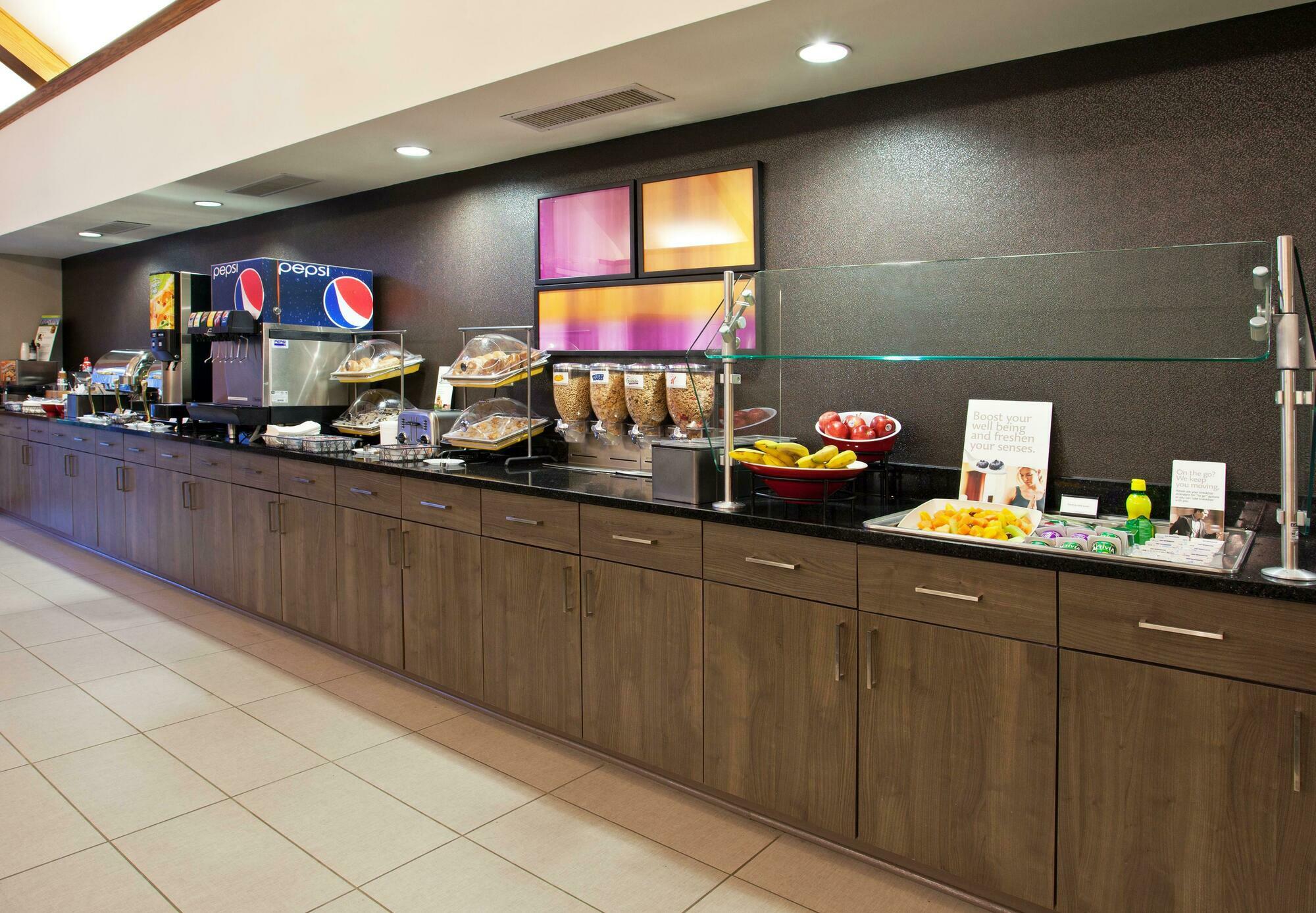 Residence Inn By Marriott Pittsburgh Airport Robinson Township Restaurant bilde